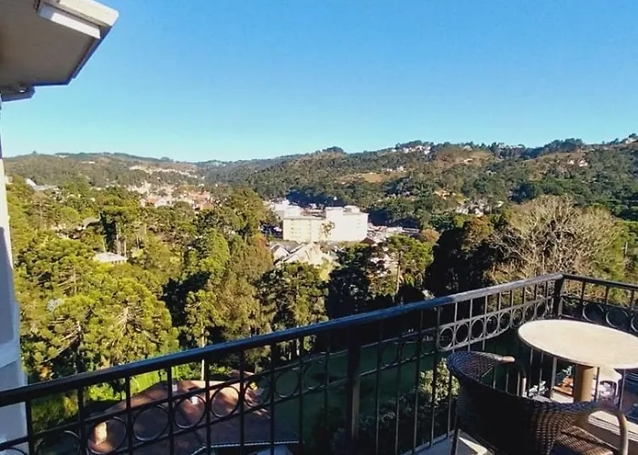 Pousada Lá Bas Campos do Jordão